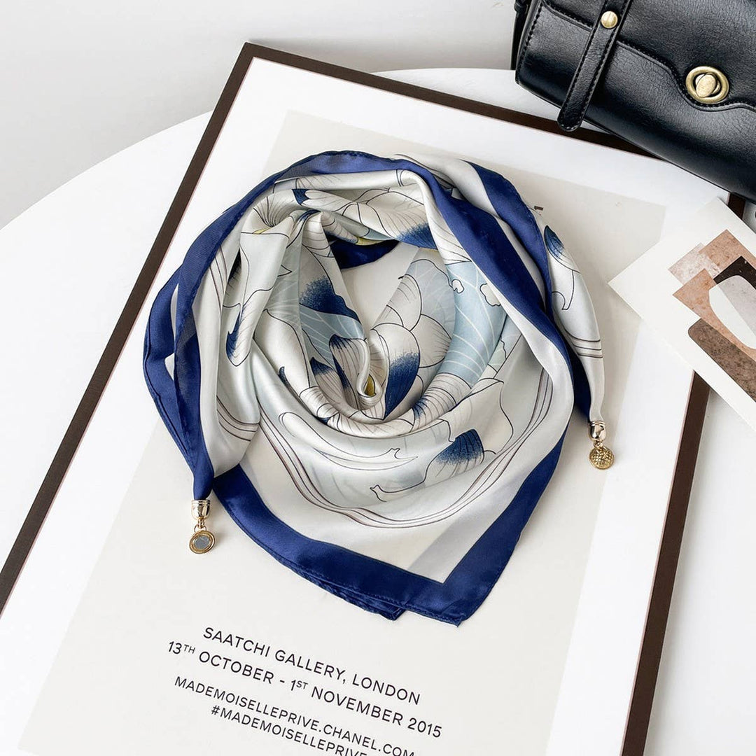 ACCITY - Magnetic Print Triangle Scarf for  Spring Style_CWASC02917
