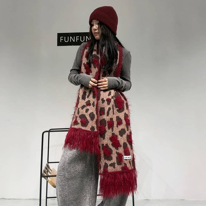 ACCITY - High-end cashmere shawl with a sexy vibe