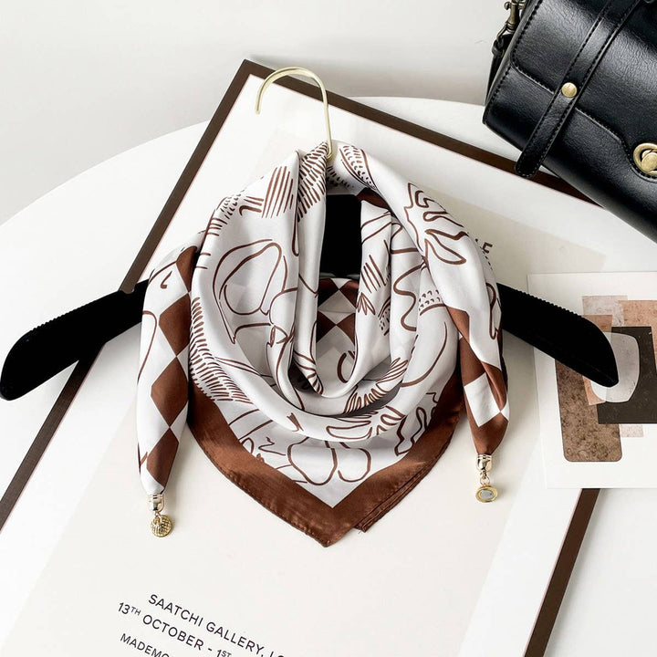 ACCITY - Magnetic Print Triangle Scarf for  Spring Style_CWASC02917