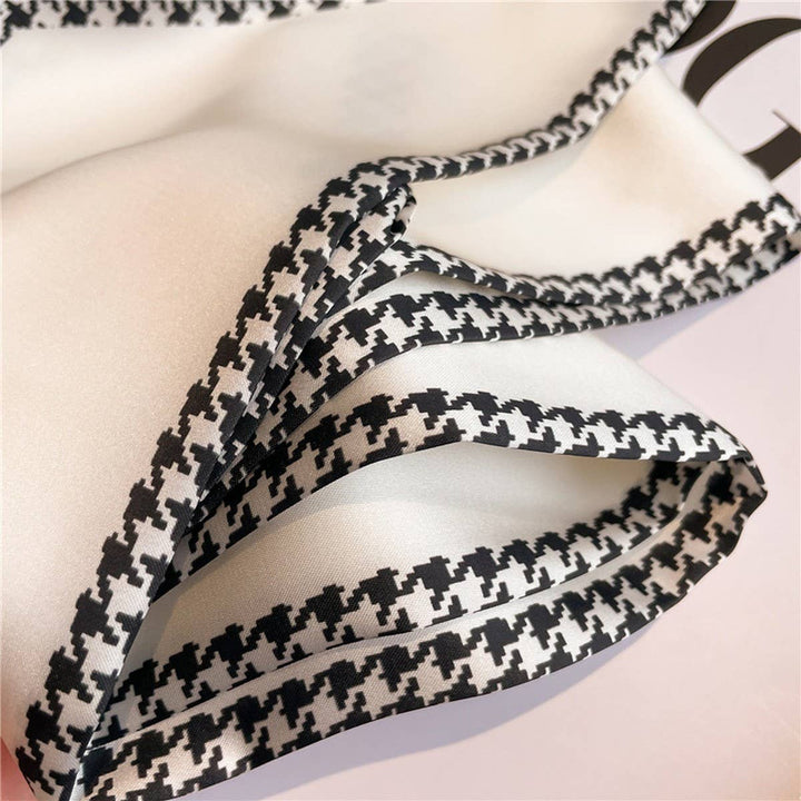 ACCITY - VERSATILE NARROW COMMUTER TEMPERAMENT HEAD SCARF_CWASC1522