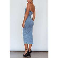 Load image into Gallery viewer, BELTED CUTOUT DENIM MIDI DRESS