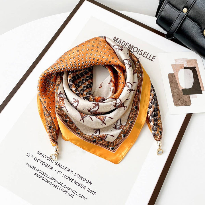 ACCITY - Magnetic Print Triangle Scarf for  Spring Style_CWASC02917