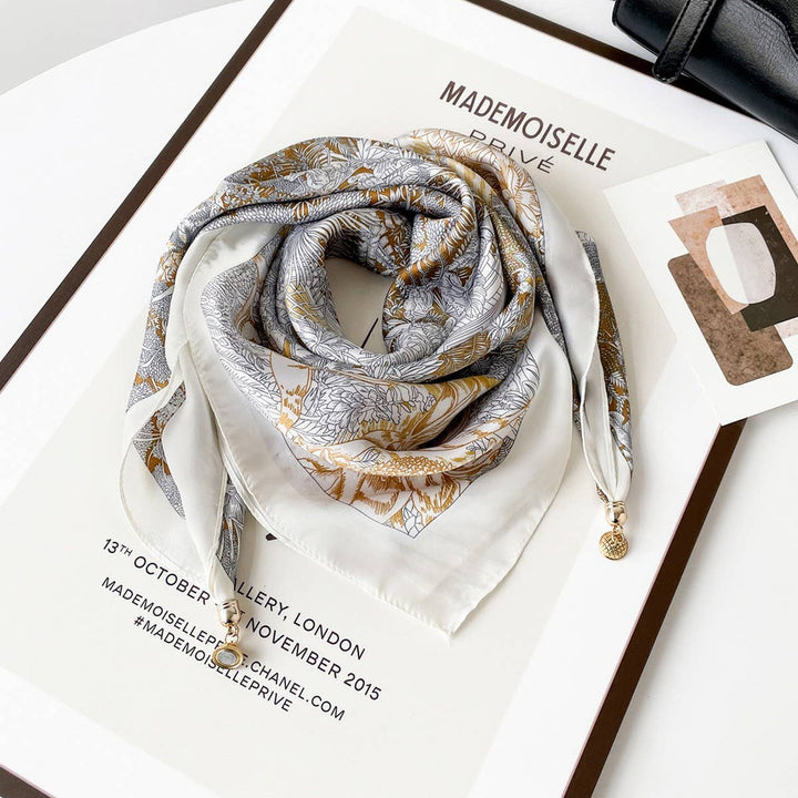 ACCITY - Magnetic Print Triangle Scarf for  Spring Style_CWASC02917