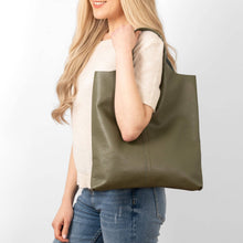 Load image into Gallery viewer, Sarta Pelle - Paloma Italian Leather Shoulder Bag- Khaki, Pebbled