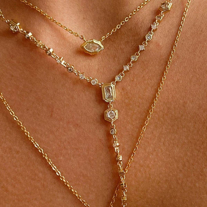 ACCITY - Zirconia Oval Round Pendant Necklace_CWMM5291