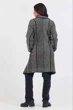 Load image into Gallery viewer, Houndstooth Sweater Coat