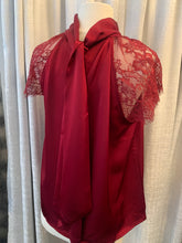 Load image into Gallery viewer, Lace Shoulder Tie Top