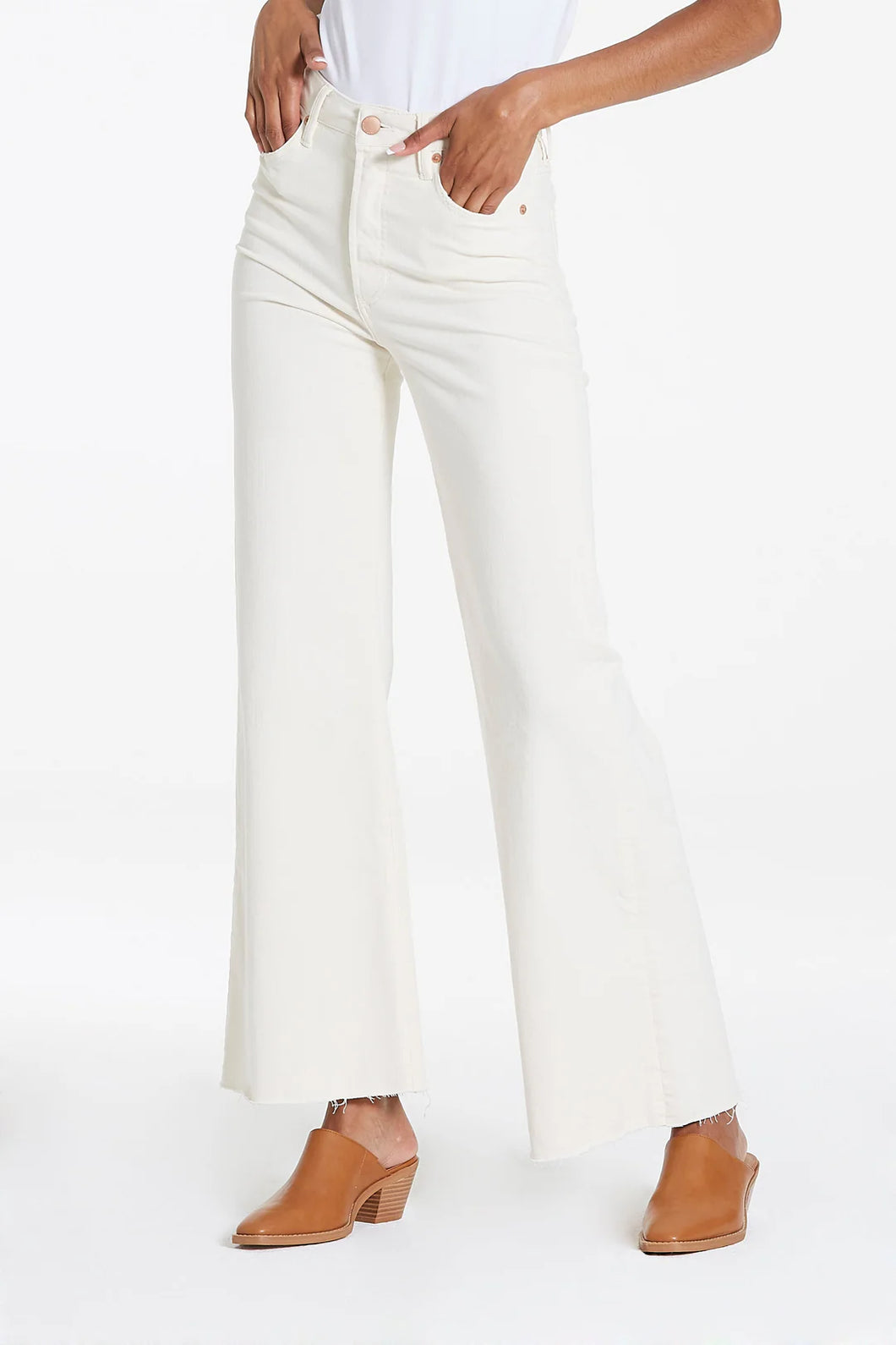 Fiona High Rise Straight Leg Jean In Wheat