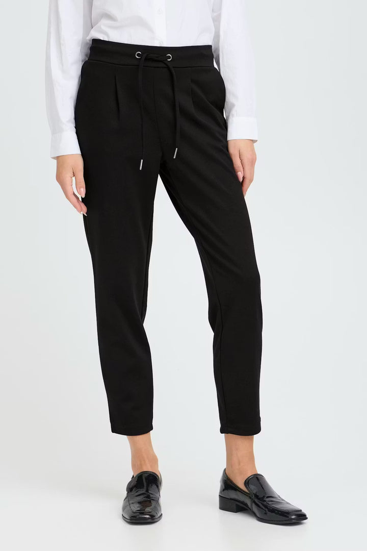 Rizetta Crop Pants