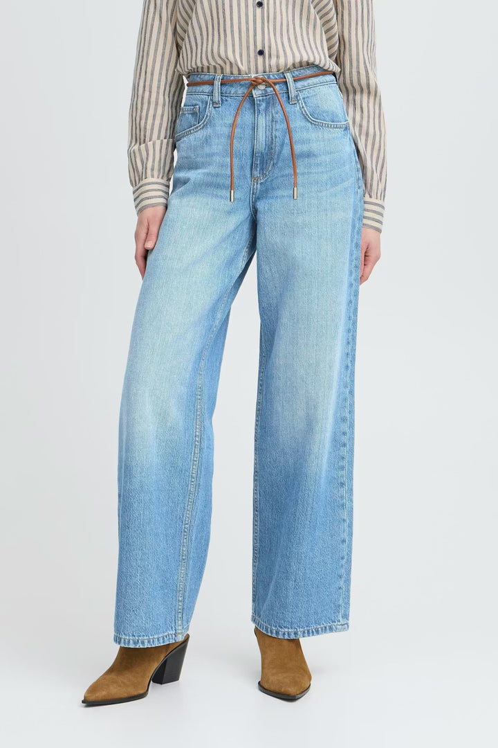 Wide Leg Jean