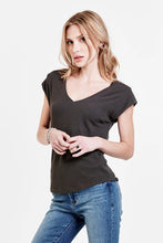 Load image into Gallery viewer, URI Thermal V-Neck Top *multiple colors*