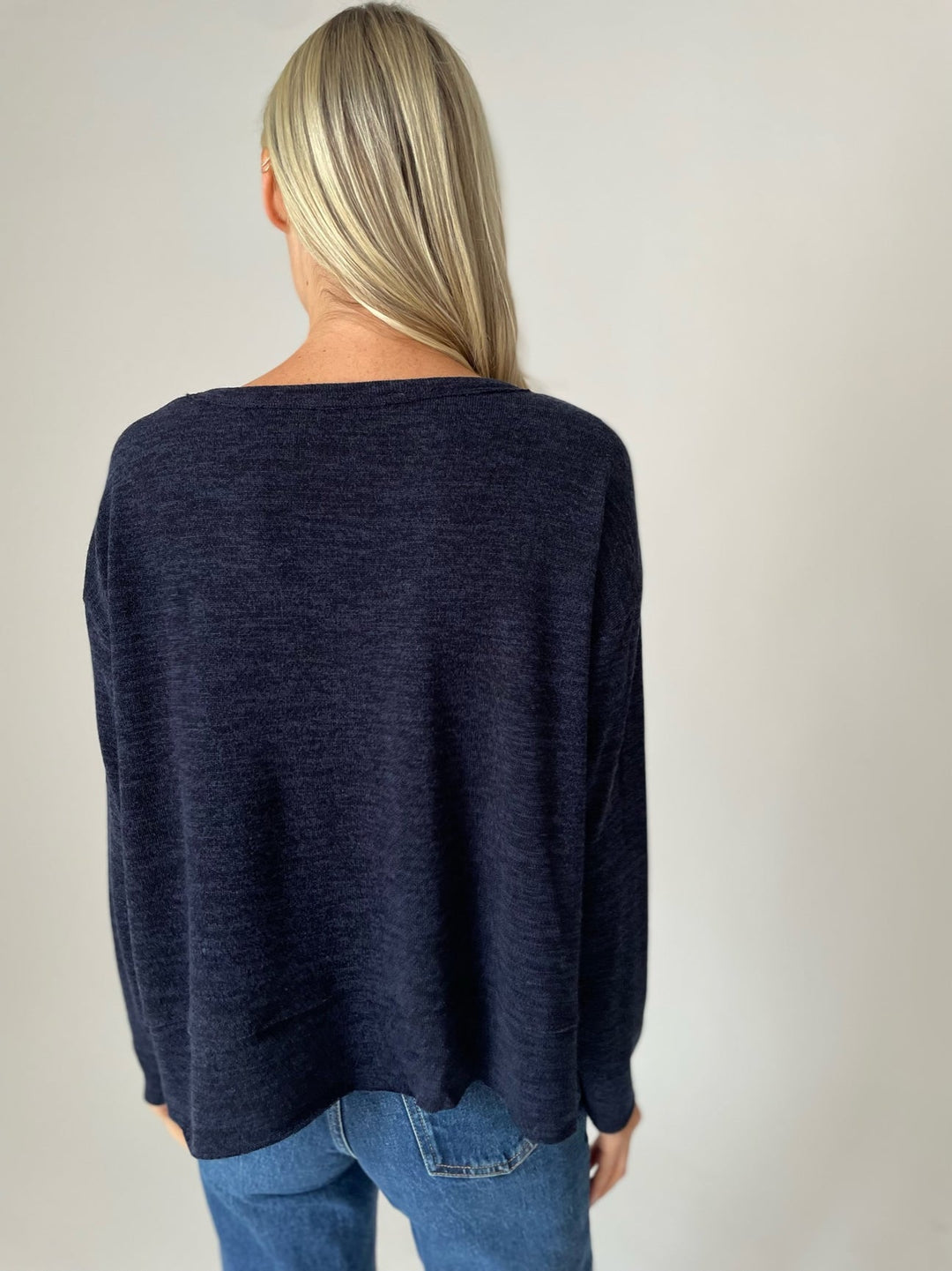 Hemmed L/S Sweater