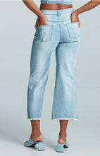 Load image into Gallery viewer, Do It All Denim Cropped Jean