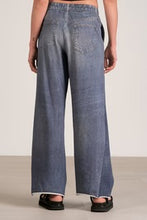 Load image into Gallery viewer, Amber Sweatpant Jeans