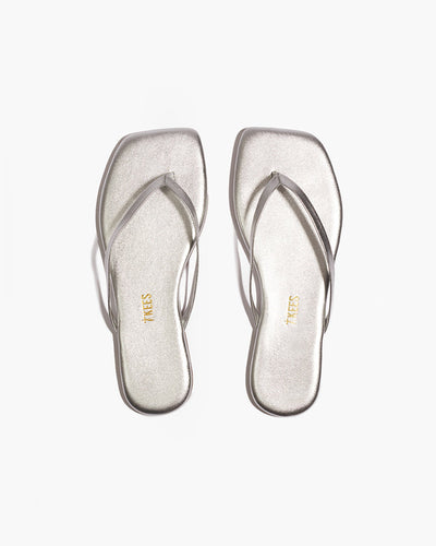 Square Toe Lily