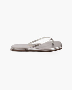 Square Toe Lily