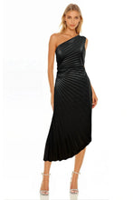 Load image into Gallery viewer, Alana Pleated Dress