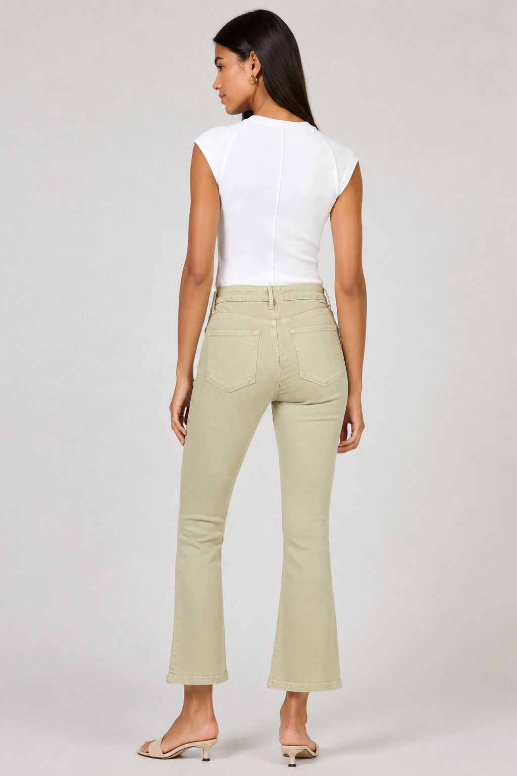 Jeanne Jeans in Abbey Stone