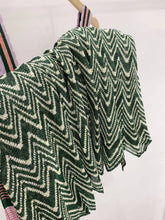 Load image into Gallery viewer, Retro Pleated Knit Dress