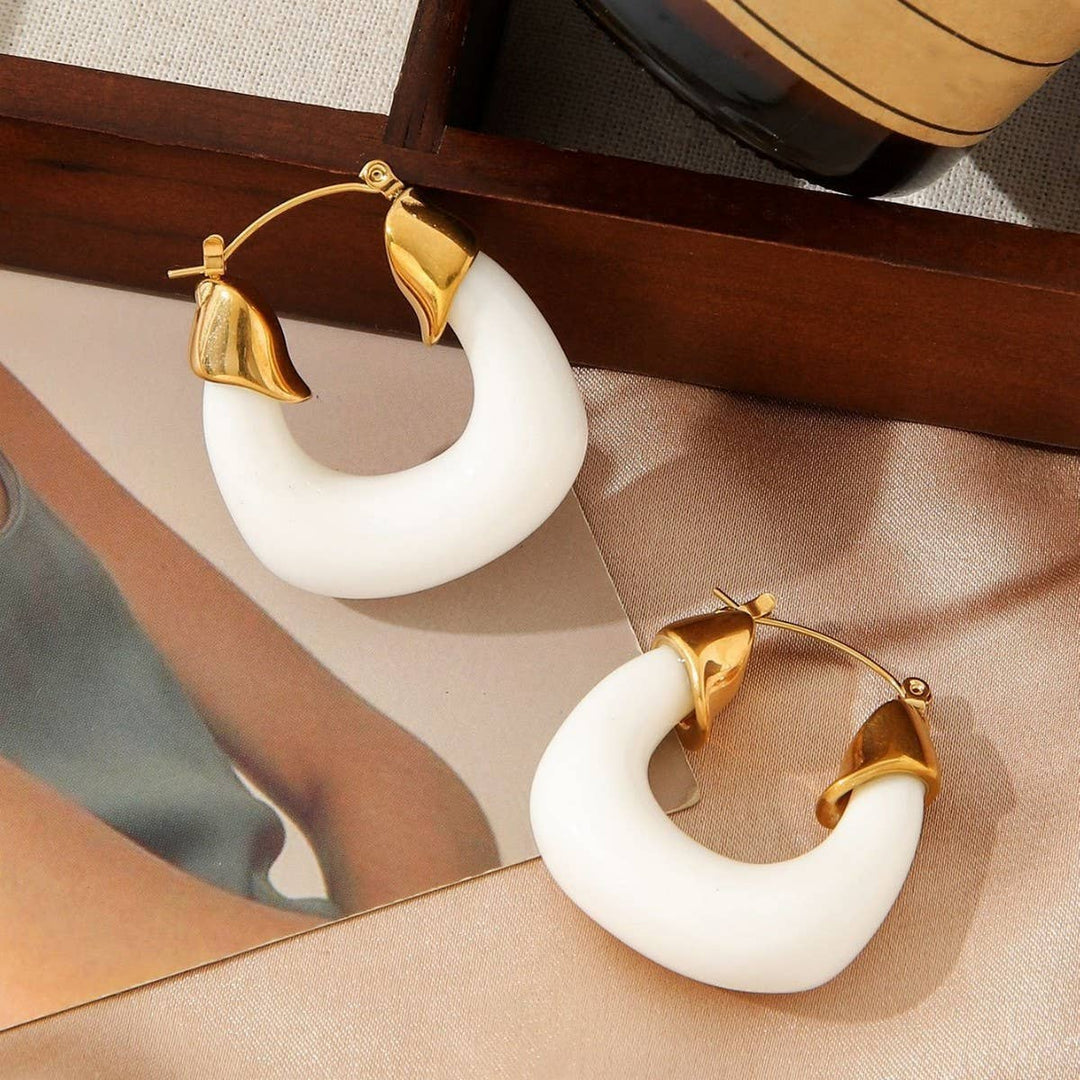 ACCITY - RETRO STYLE STAINLESS STEEL GOLD-PLATED EARRINGS_CWMM3657