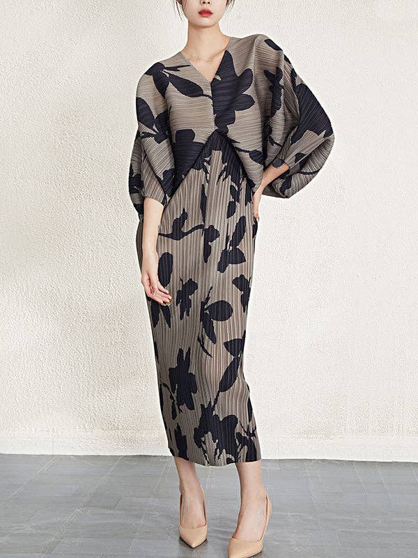 OceanusSwim - Batwing Sleeves Loose Pleated Printed V-Neck Midi Dresses