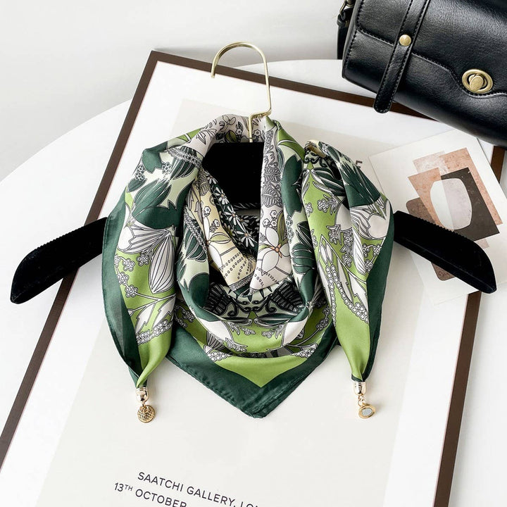 ACCITY - Magnetic Print Triangle Scarf for  Spring Style_CWASC02917