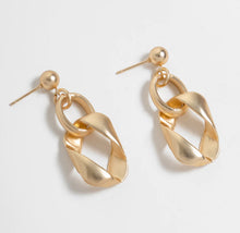 Load image into Gallery viewer, Cora Earrings