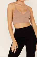 Load image into Gallery viewer, Seamless Ribbed Triangle Crop Tank *Multiple Colors Available*